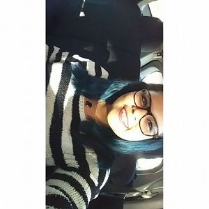 Meet your Posher, Eva