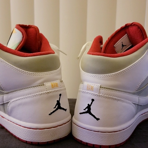 🔥AIR JORDAN 1 RETRO HARE!!!…… OG!!!!!🔥 - Picture 4 of 7