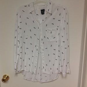High heel printed button up