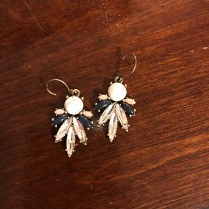 Chloe & Isabel earrings