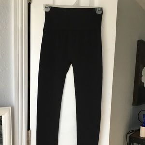 New Directions womens leggings