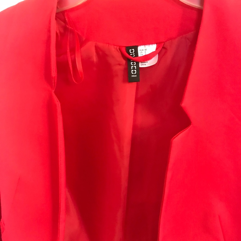 Red blazer - Picture 2 of 3