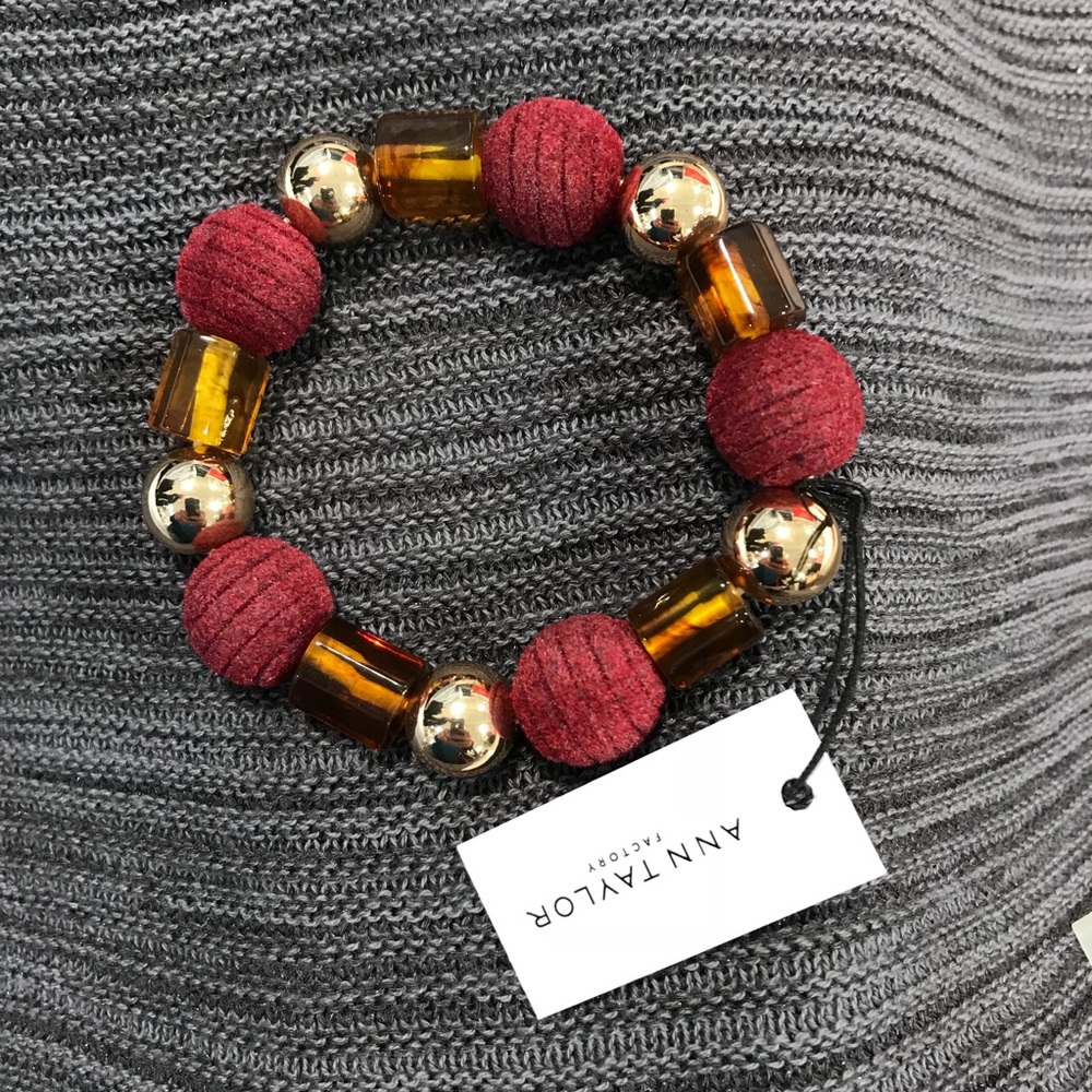 Ann Taylor elastic bracelet