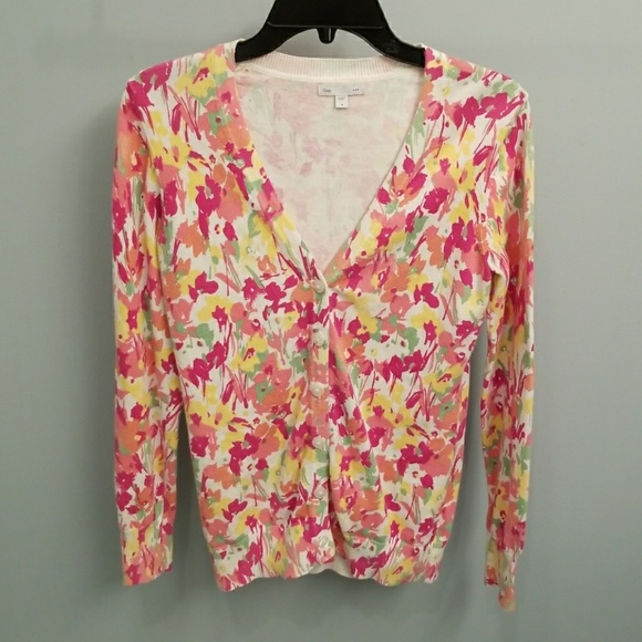 GAP Sweaters - Gap Floral Print V-neck Cardigan