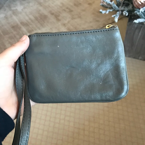Michael Kors Pouch - Picture 2 of 5