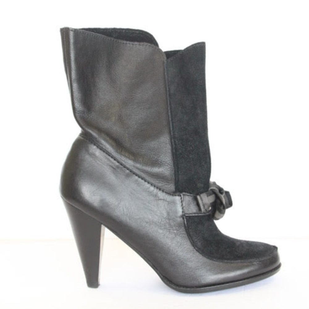 Poetic License Black Leather Boots Heels Bow - Picture 1 of 7