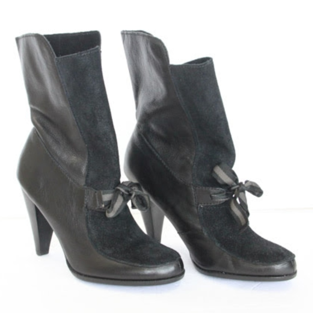Poetic License Black Leather Boots Heels Bow - Picture 2 of 7