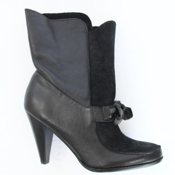 Poetic License Black Leather Boots Heels Bow - Picture 5 of 7