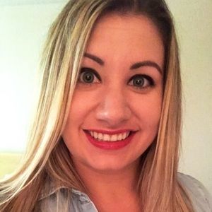 Meet your Posher, Raya