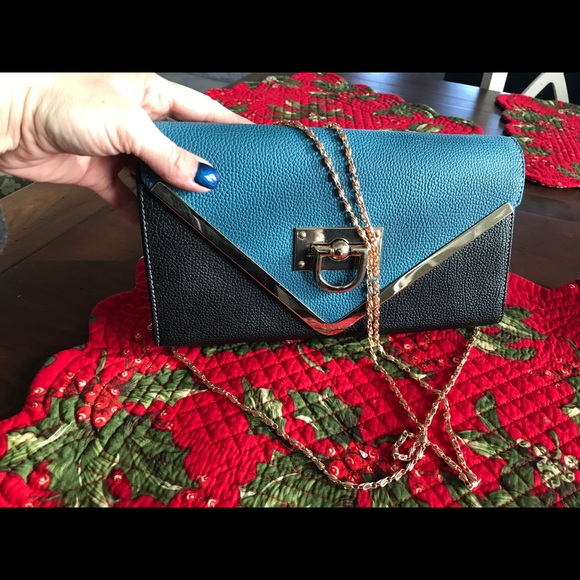 Handbags - Crossbody/Clutch Bag