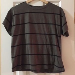 Striped slightly cropped tee