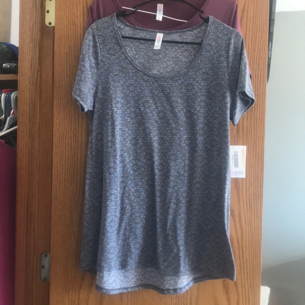 Lularoe M Classic T NWT
