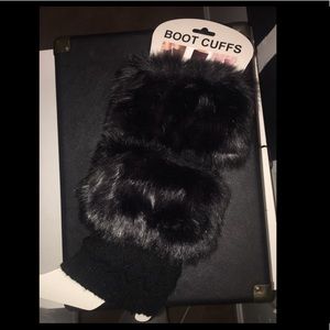 Black fuzzy boot cuffs
