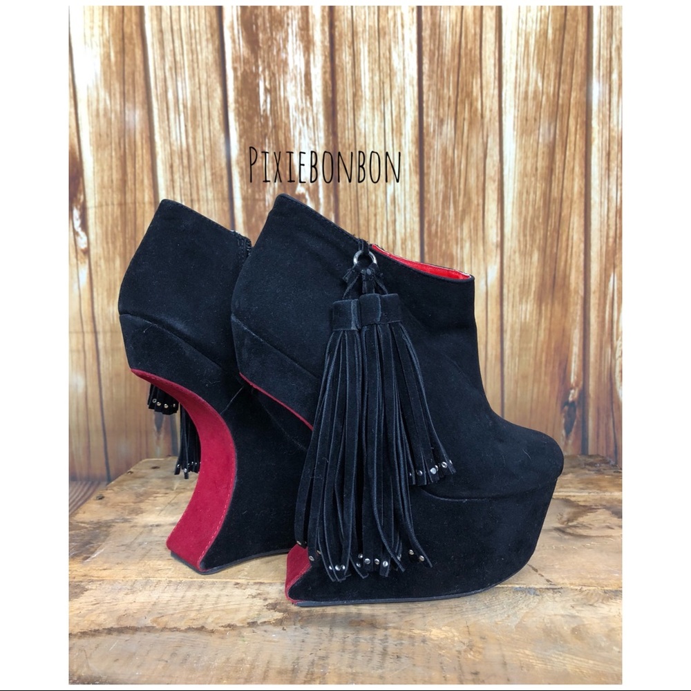 Bumper Lady Gaga Avant Garde Platforms