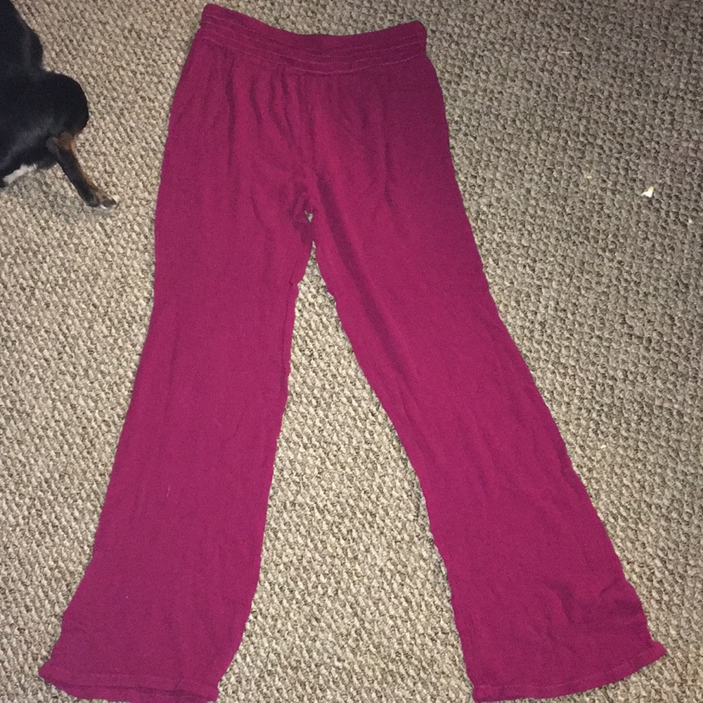 Maroon seat pants