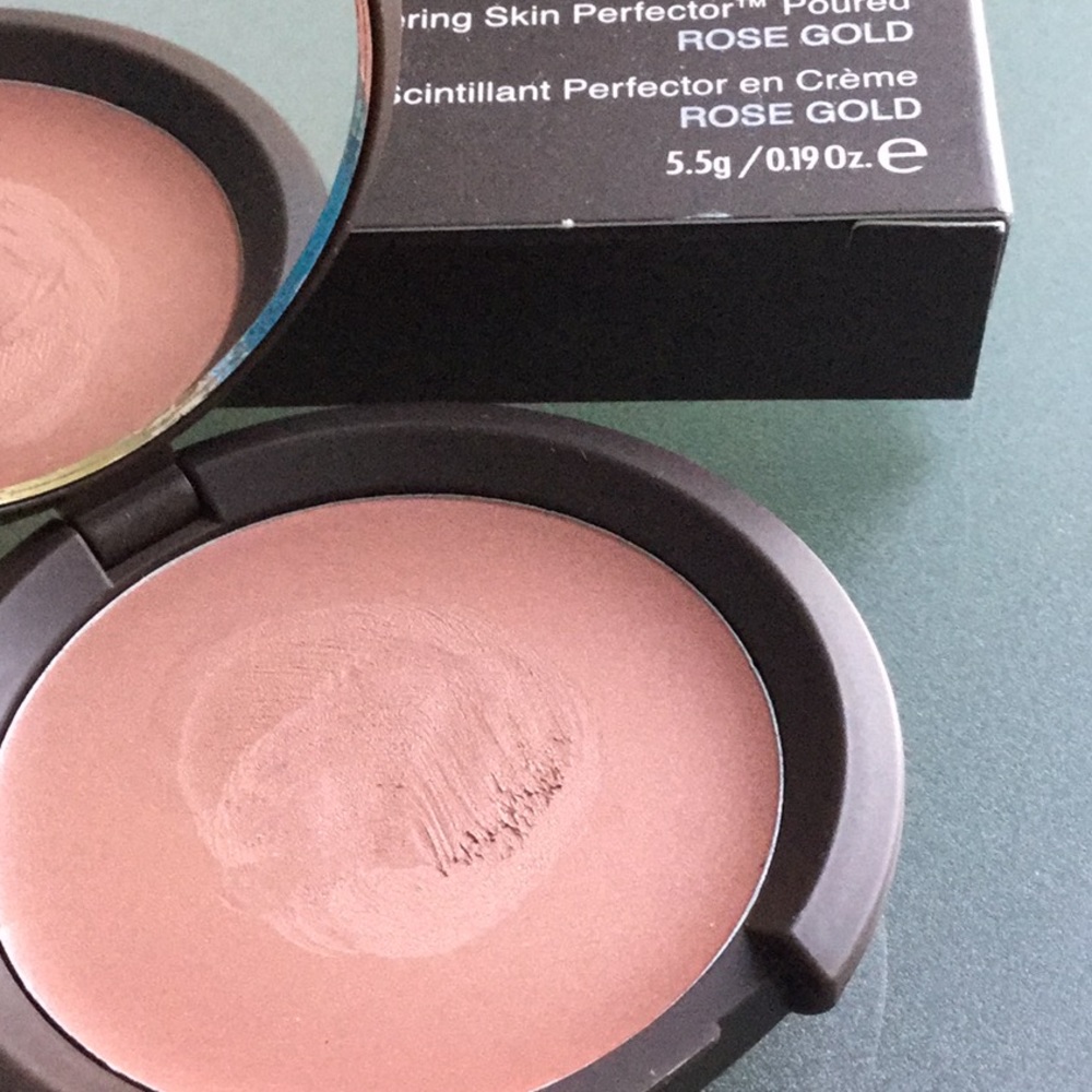 BECCA Rose Gold Poured