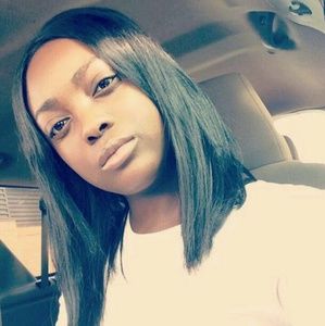 Meet your Posher, Annise