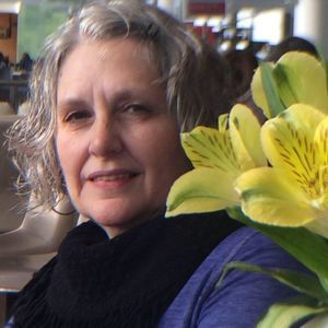 Meet your Posher, Lori