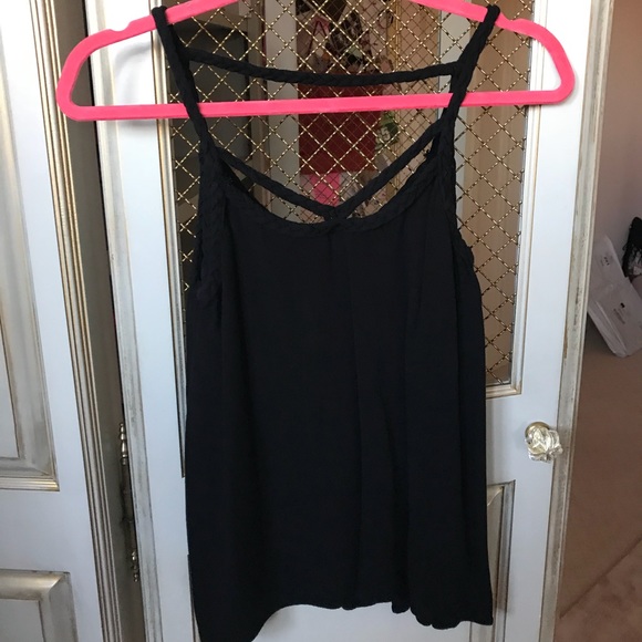 💕Black Braided Tank 💕 - Picture 2 of 4
