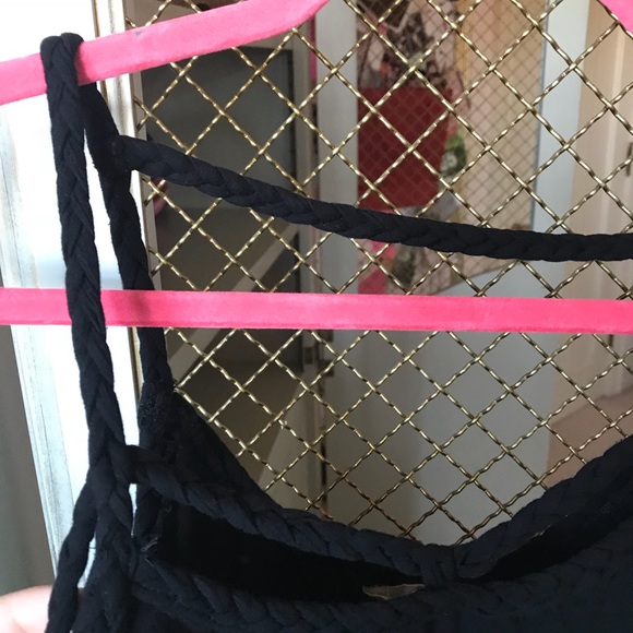 💕Black Braided Tank 💕 - Picture 3 of 4