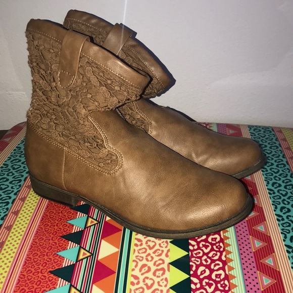Maurices Shoes - Brown Booties