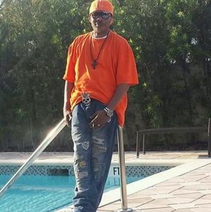 Meet your Posher, Terry