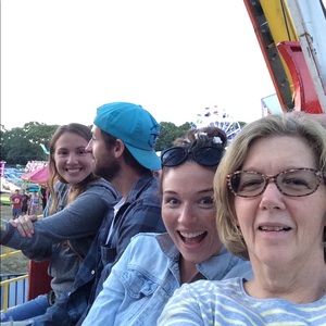 Meet your Posher, Lynn