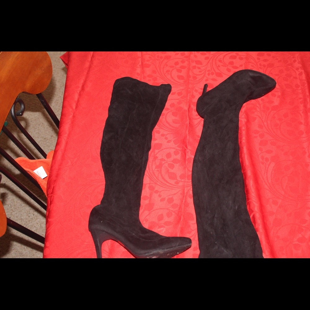 Black thigh highs