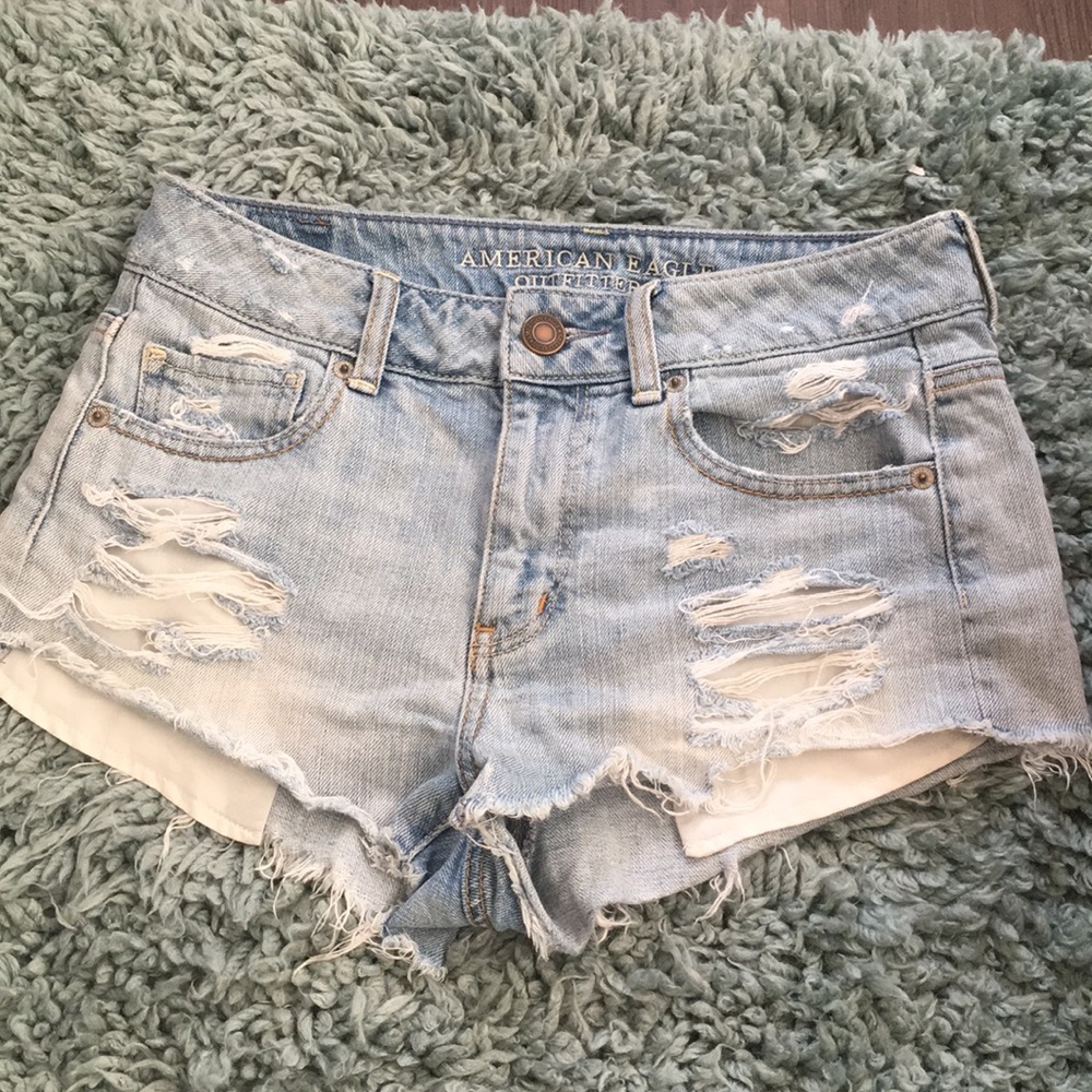 AEO distressed festival shorts