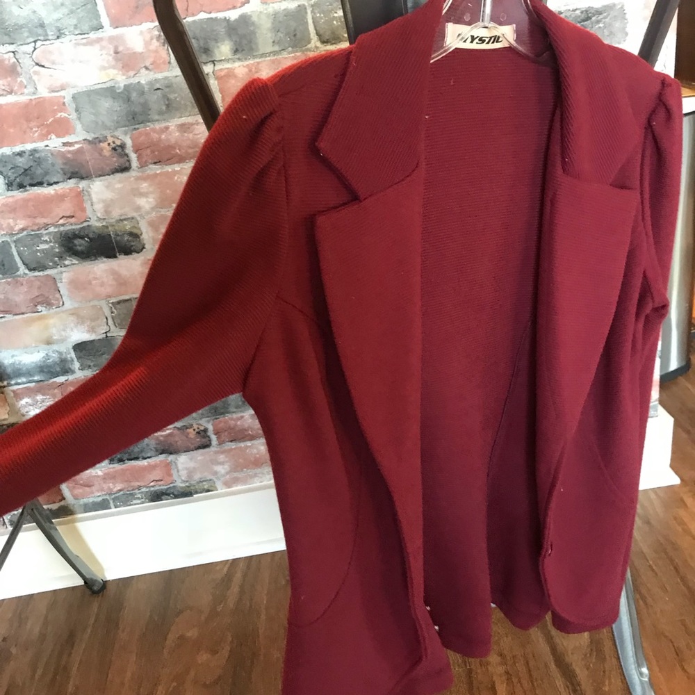 Red blazer - Picture 2 of 4