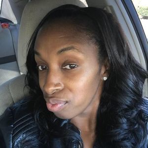 Meet your Posher, Latisha