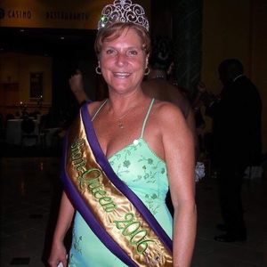 Meet your Posher, Sharon