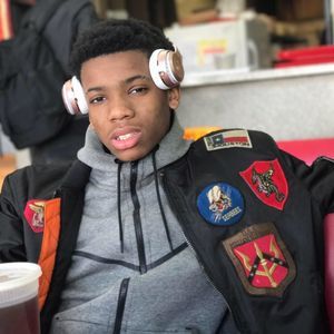 Meet your Posher, Wavvy