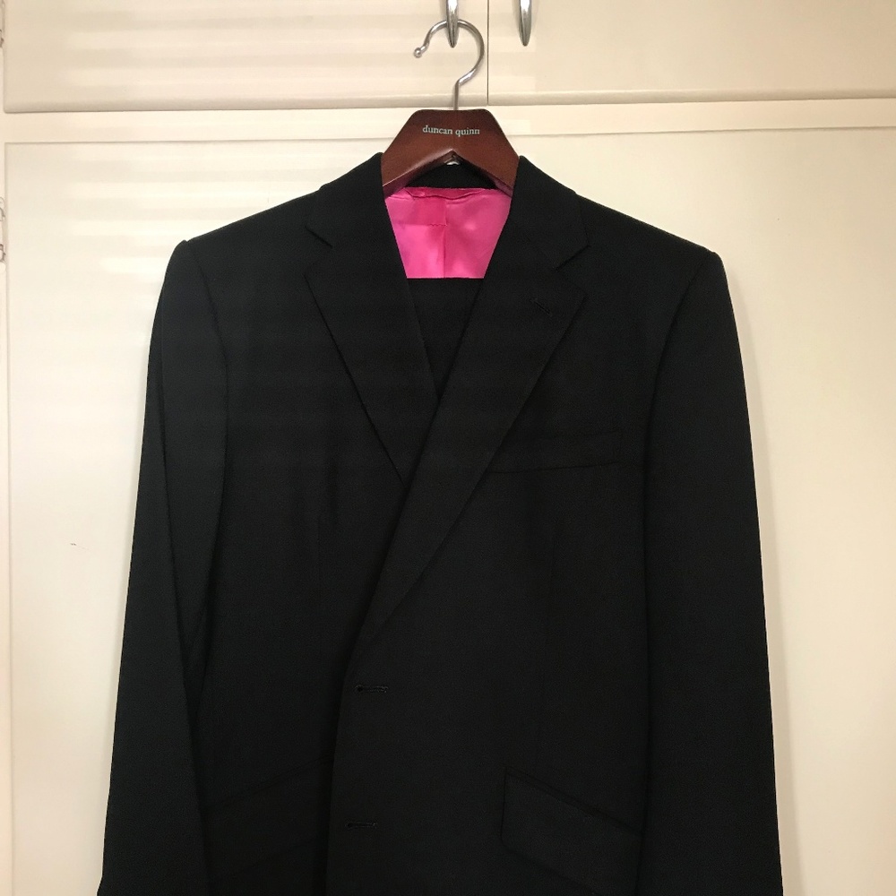 Duncan Quinn Suit