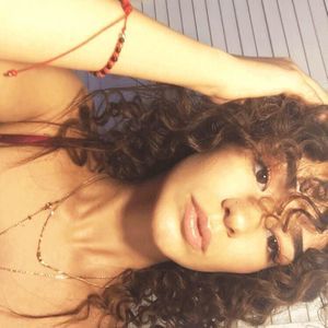 Meet your Posher, Lorena