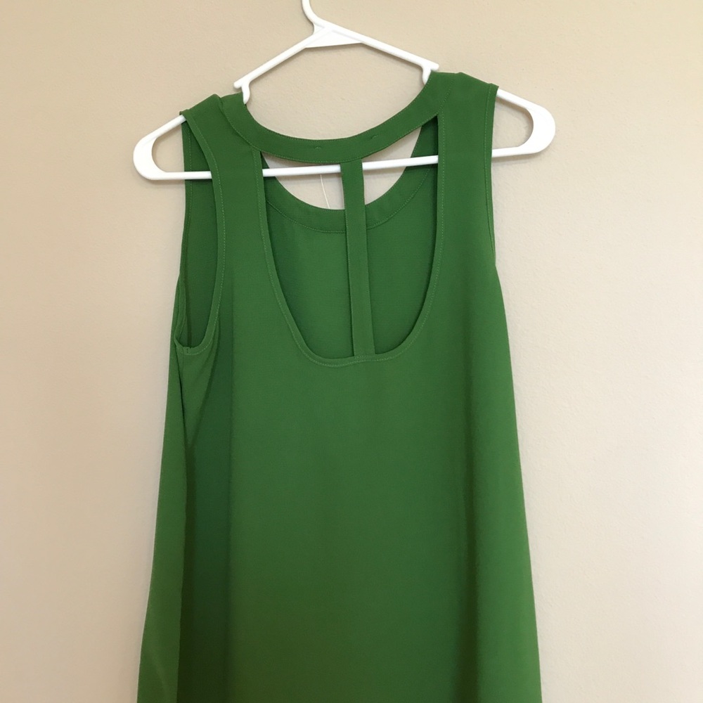 Green Sleeveless Harlowe & Graham Top
