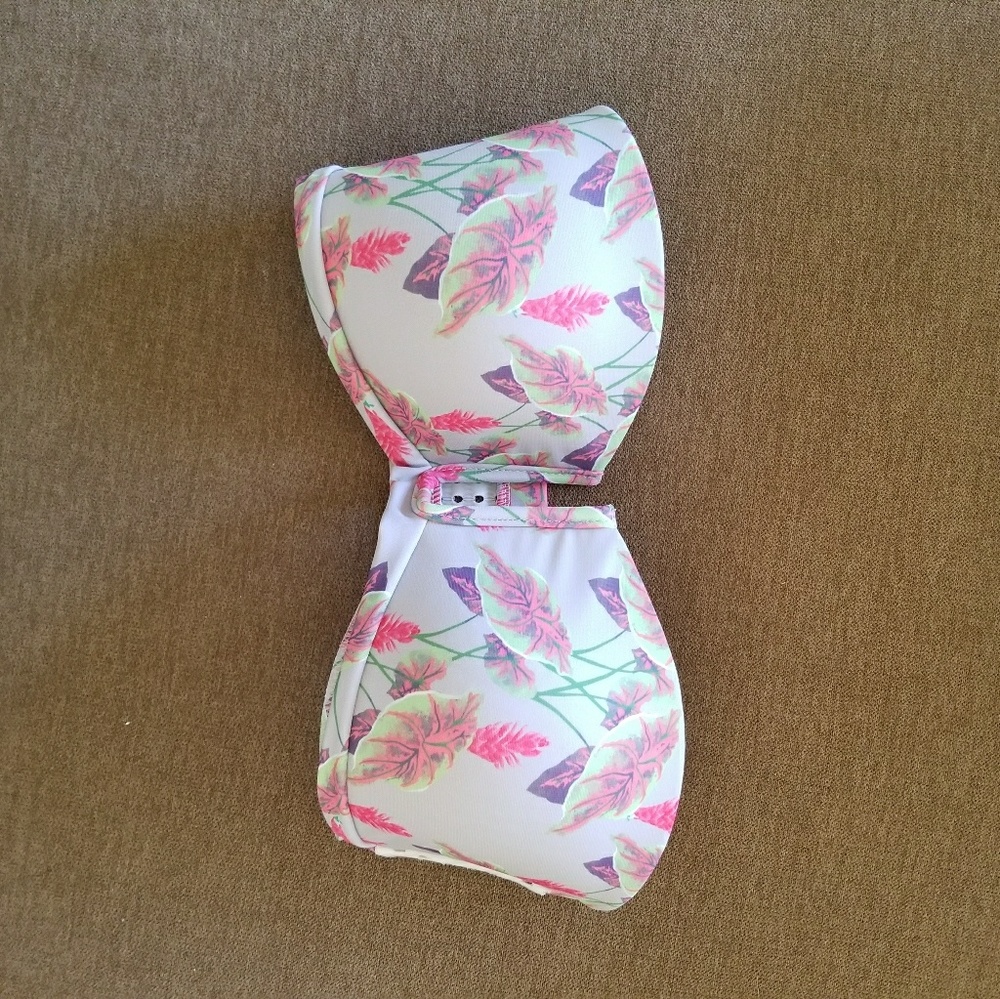 Acacia Top BRAND NEW