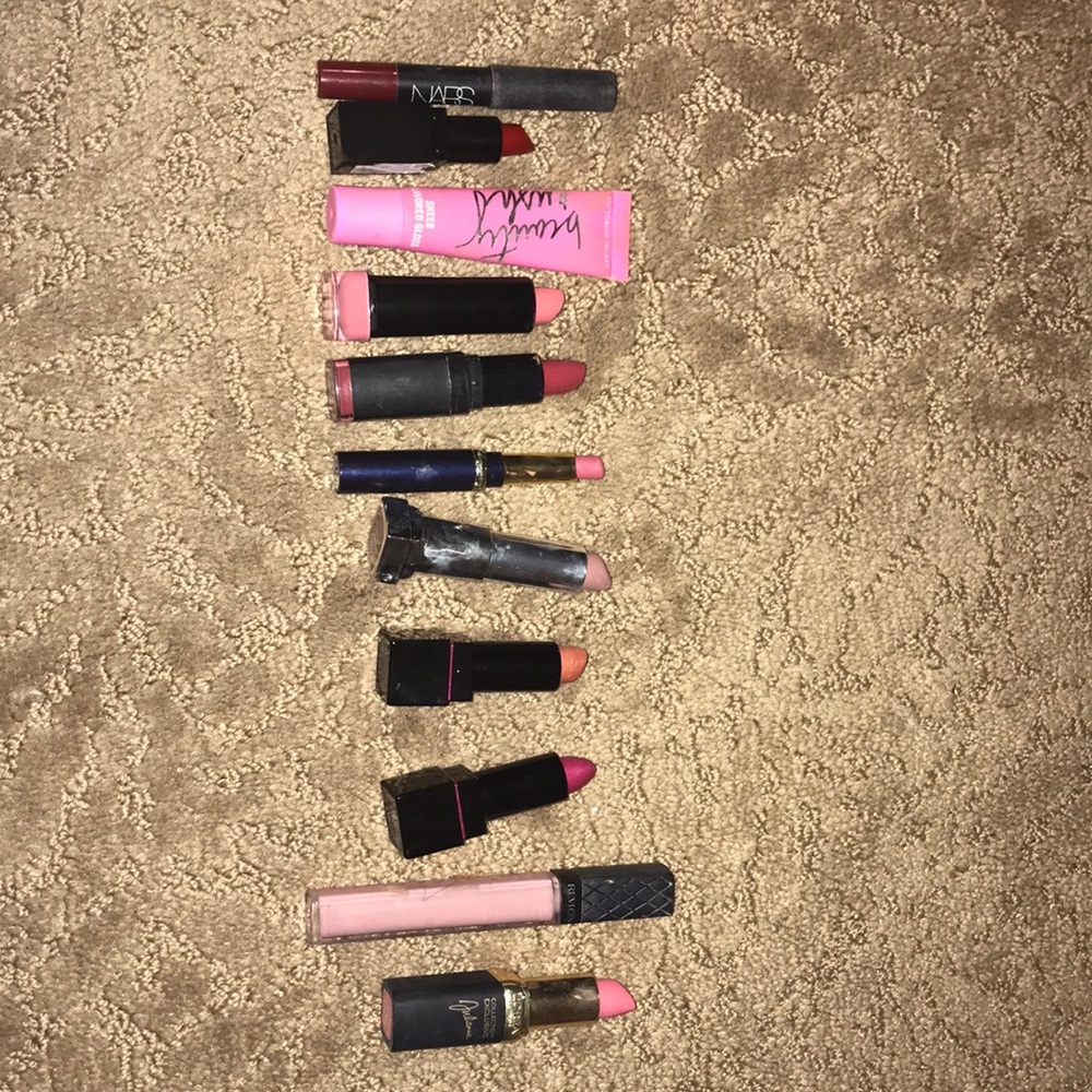 Mixed lipsticks bundle includes cover girl , vs