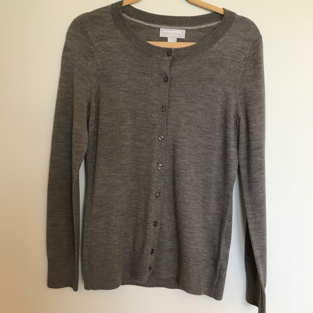 100% Merino Wool Banana Republic Cardigan