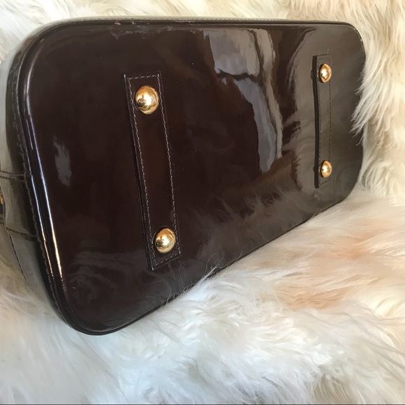 * SOLD* Louis Vuitton Vernis Alma MM 😍💜💅🏼👜 - Picture 4 of 8