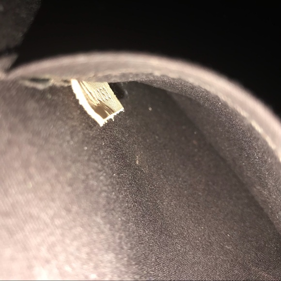 * SOLD* Louis Vuitton Vernis Alma MM 😍💜💅🏼👜 - Picture 6 of 8