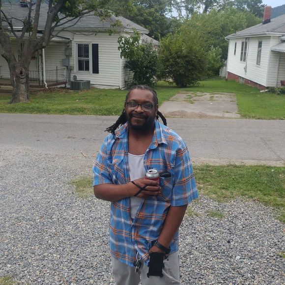 Meet your Posher, Tim - Picture 1 of 1