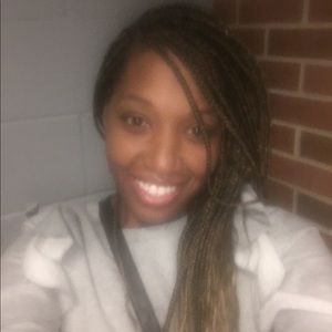 Meet your Posher, Libby