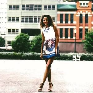 Meet your Posher, Fallon