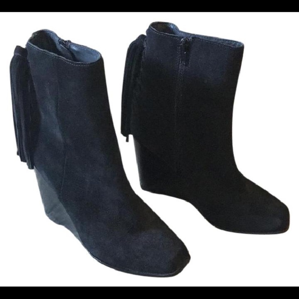 Jeffrey Campbell
Suede Tassel Black Boots