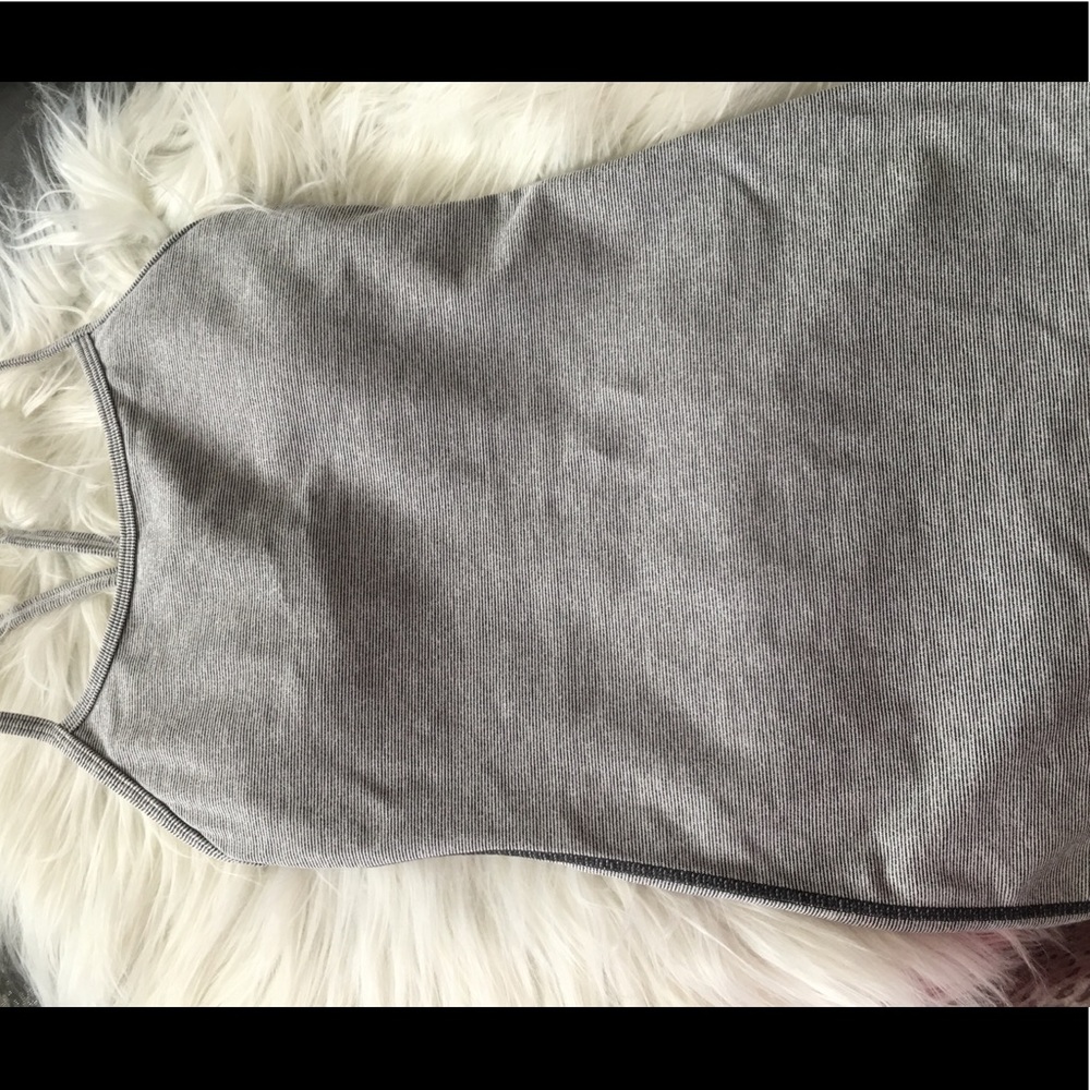 Black and grey striped LULULEMON tank