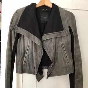 Veda Women’s Classic Grey Jacket