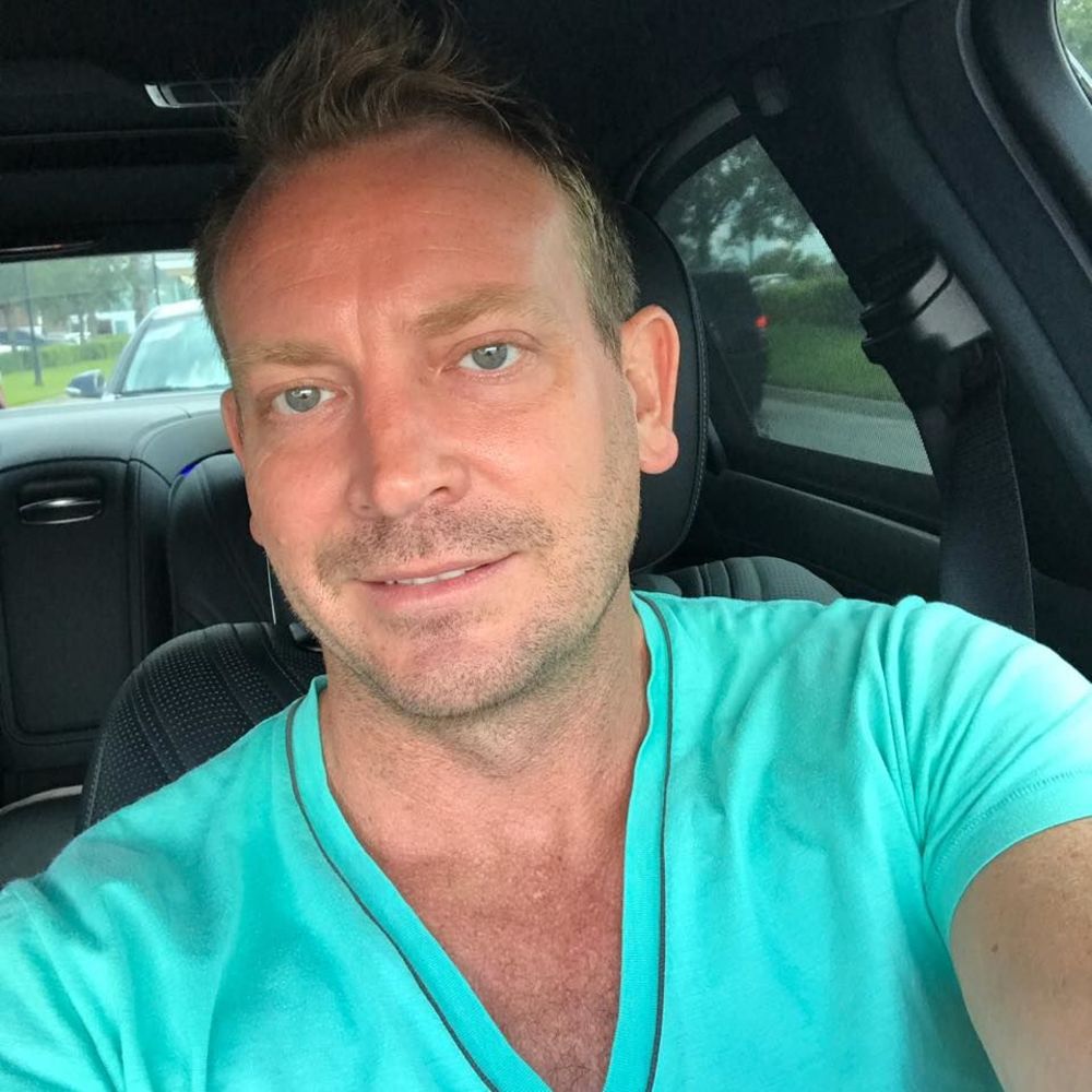 Meet your Posher, Michael