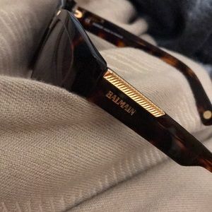 Balmain sun glasses