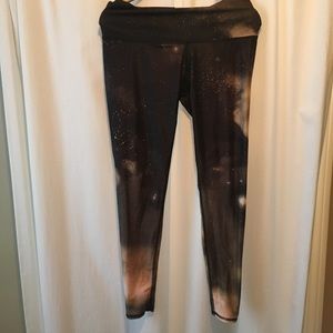 Teeki Lighting Yoga Leggings